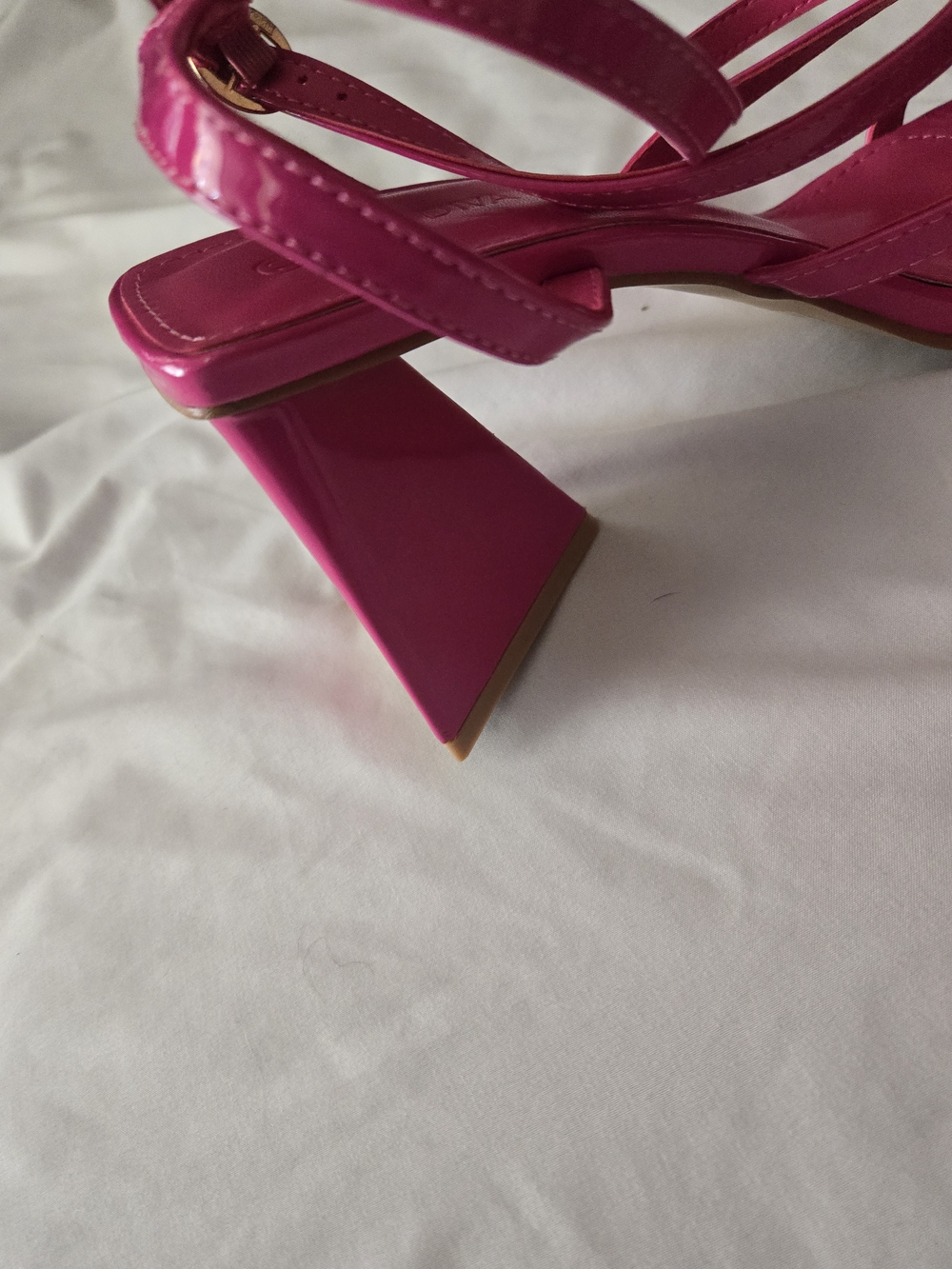 Wild Diva Hot Pink Strappy Block Heel Sandals Sz 10 - Picture 7 of 11